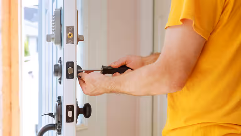 The Advantages of Keyless Door Locks for Home Security